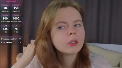 Julie online show from November 26, 5:10 pm