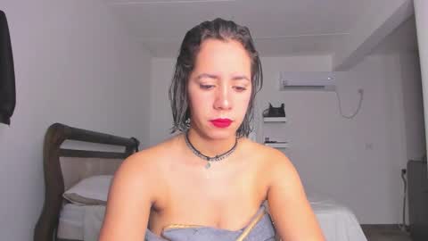 jessica online show from November 19, 7:18 am