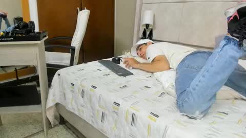 Jupiter online show from November 13, 8:55 pm