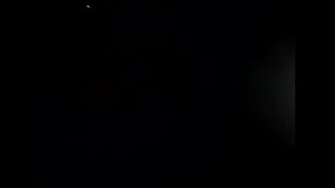 Snapshot of just2day2000 chatting on February 13, 7:13 am just2day2000 online show from February 13, 7:13 am