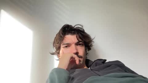 just_a_guy_with_a_big_cock online show from November 11, 10:06 am