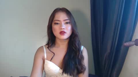 Snapshot of just_julia21 chatting on January 30, 1:44 am just_julia21 online show from January 30, 1:44 am