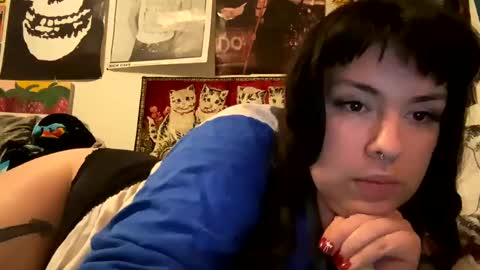 justalittlewetnow online show from February 11, 3:29 am