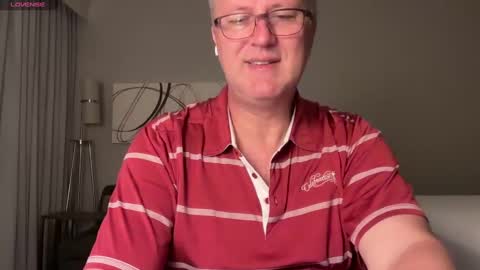 Michael online show from October 6, 2:40 am