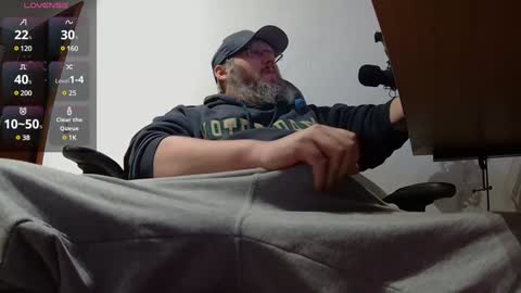 Just Flo ---  online show from December 3, 5:06 pm