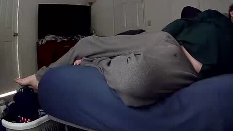 justforfun04277 online show from December 8, 5:22 pm