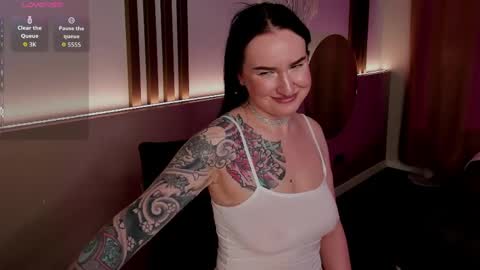 Miss Grace online show from May 7, 8:43 am