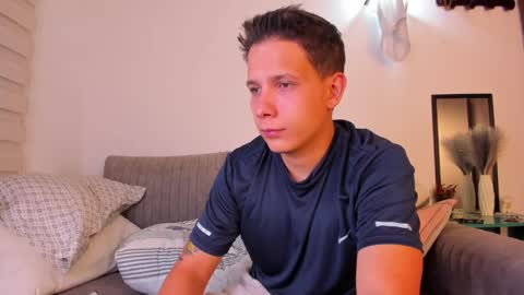 justin_biker online show from March 2, 8:38 am