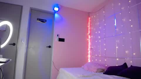 Justin online show from September 25, 11:01 pm