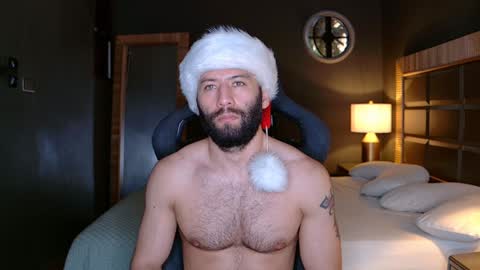 Snapshot of justin_hton chatting on December 20, 1:22 pm Justin online show from December 20, 1:22 pm