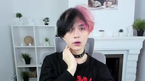 JUSTIN online show from September 24, 8:26 pm