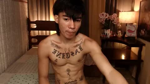 justine_hunk online show from January 3, 1:05 am