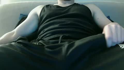 Justinjaybee online show from March 5, 11:05 pm