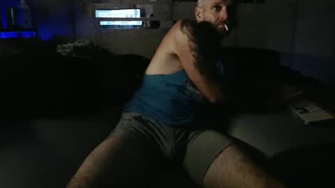 justinmoore1987 online show from September 16, 4:59 am