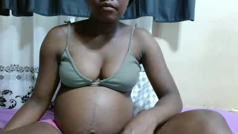 Justlhot online show from February 11, 7:33 am