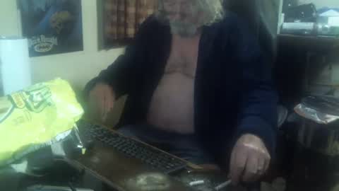 justmeohio online show from October 22, 2:15 am