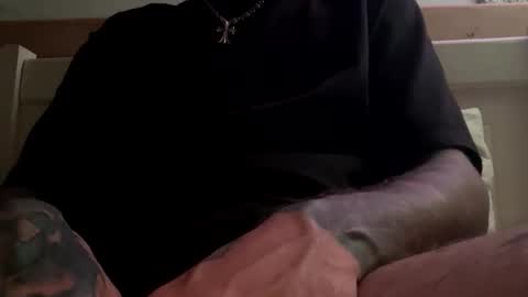 justrty online show from March 3, 6:37 pm