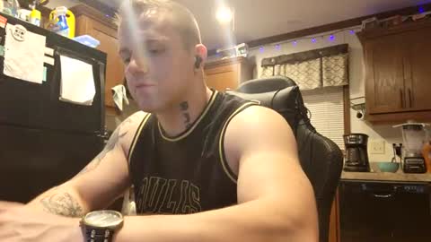 justus0624 online show from June 20, 6:41 am