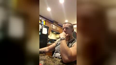 justus0624 online show from July 16, 3:43 am