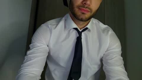 Justin online show from October 21, 9:18 pm