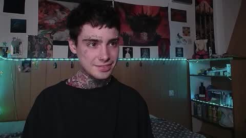 Juuzou hehim u can call me Juz online show from April 1, 4:37 pm