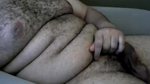 jyhawk305_ online show from February 1, 9:29 pm