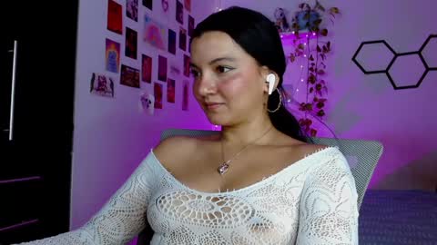 Snapshot of kablue_ chatting on January 24, 4:05 am IG kablue 1 online show from January 24, 4:05 am