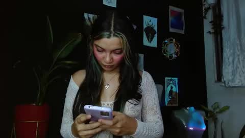 Snapshot of kablue_ chatting on October 2, 4:44 am IG kablue 1 online show from October 2, 4:44 am