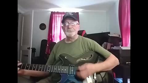 kabriggs137 online show from June 4, 8:04 pm