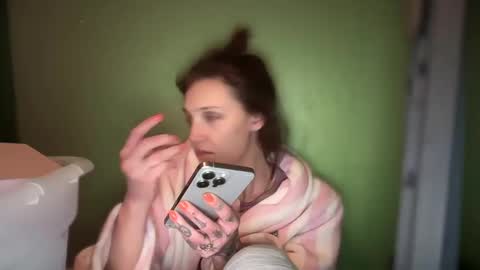 Snapshot of kaceelynn chatting on February 5, 11:34 am Kac online show from February 5, 11:34 am