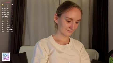 Kate online show from July 28, 6:20 pm