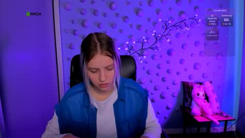 kaela_spell_ online show from January 10, 8:47 pm