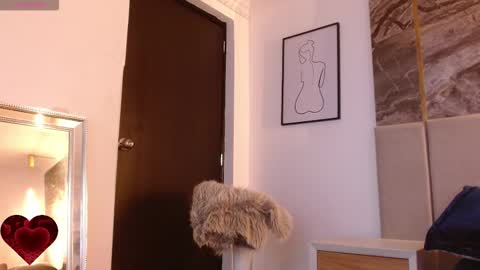 Kaia Belluci online show from September 13, 4:42 pm