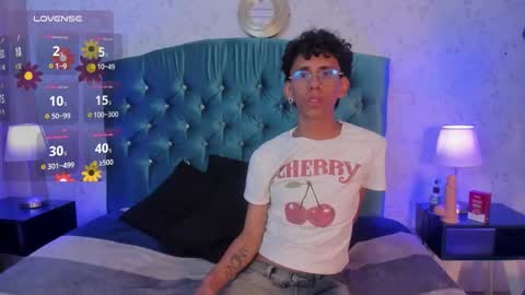 kai online show from February 15, 4:04 am