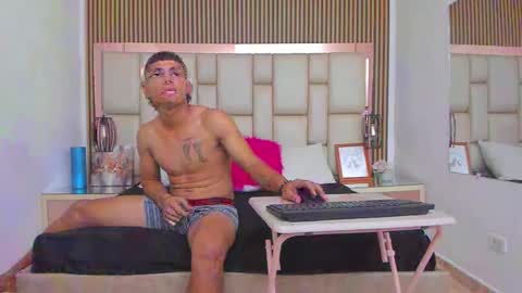 KailinANDrihky online show from October 1, 8:19 pm