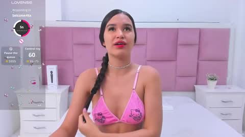 kelly online show from November 11, 11:45 am