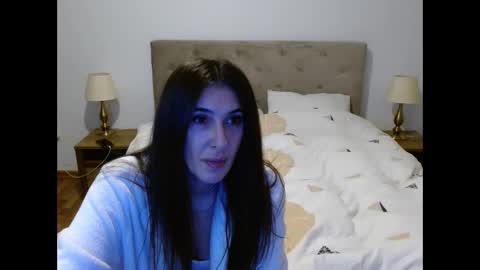 Kaira Ember online show from December 15, 6:48 pm