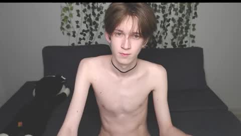 slutkai online show from September 29, 7:57 pm