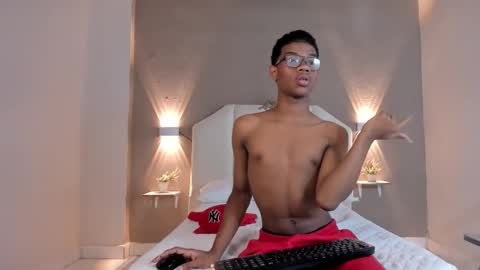 kaisonrouse online show from February 24, 8:45 pm