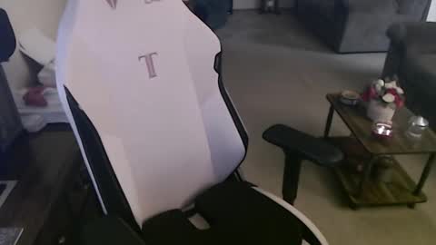 Camprincess331 online show from February 3, 2:19 am