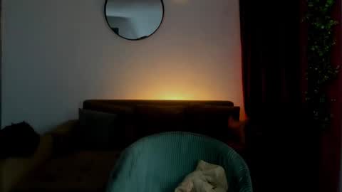 kale thomson online show from October 25, 8:53 pm