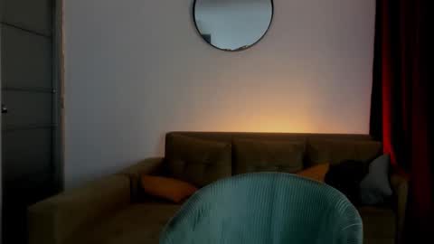 kale thomson online show from October 1, 12:32 am