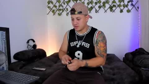 Kaledd musclees room Master online show from September 19, 5:27 pm