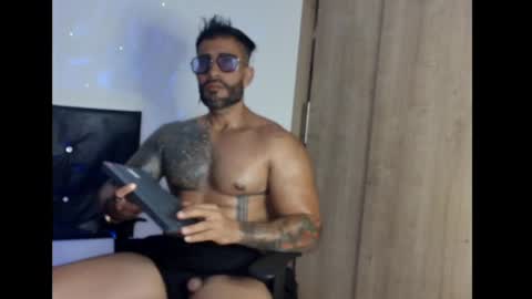 Snapshot of kaleth_price chatting on February 27, 1:41 am Kaleth Price online show from February 27, 1:41 am