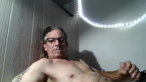 kalifornia91666 online show from October 9, 2:33 pm