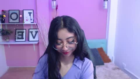 Snapshot of kalilowe_ chatting on September 15, 4:19 pm Kali online show from September 15, 4:19 pm