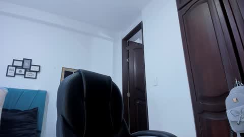 Kamilalopez online show from October 16, 8:29 pm