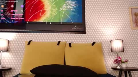 Kami online show from February 4, 8:24 pm