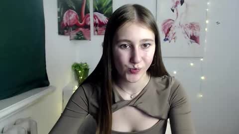kamilla_love_ online show from October 22, 12:07 pm