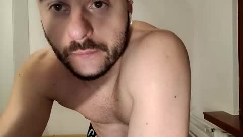 kamiloss__of online show from November 10, 4:43 pm